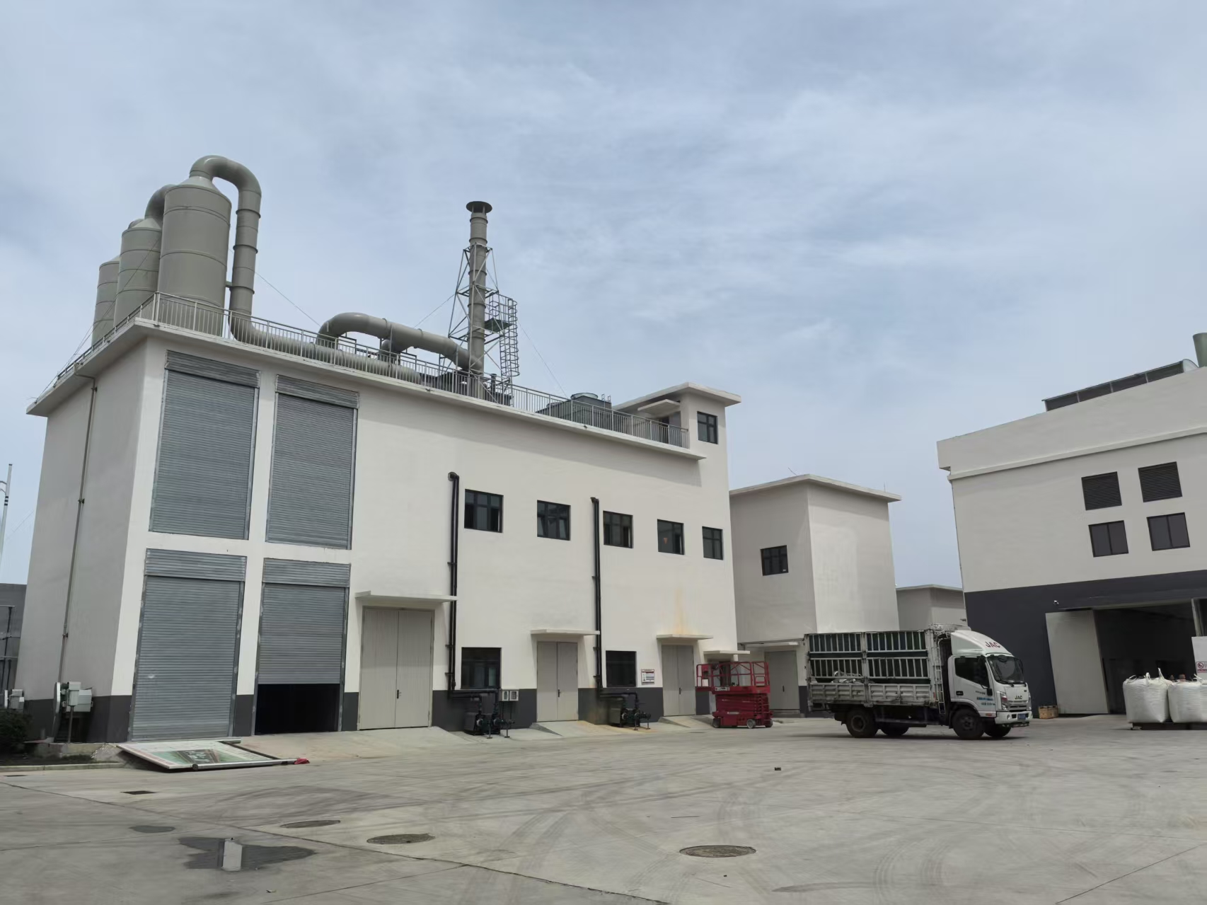 2260228521633856 ce309dcc97b45f5e9c123b2262d063c9_2(1.jpg